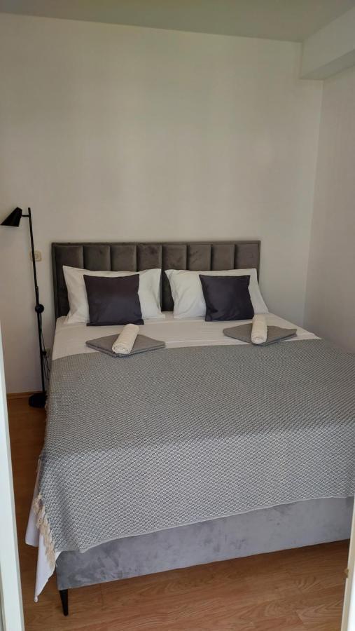 Apartment Tre Strade Baska Voda Luaran gambar