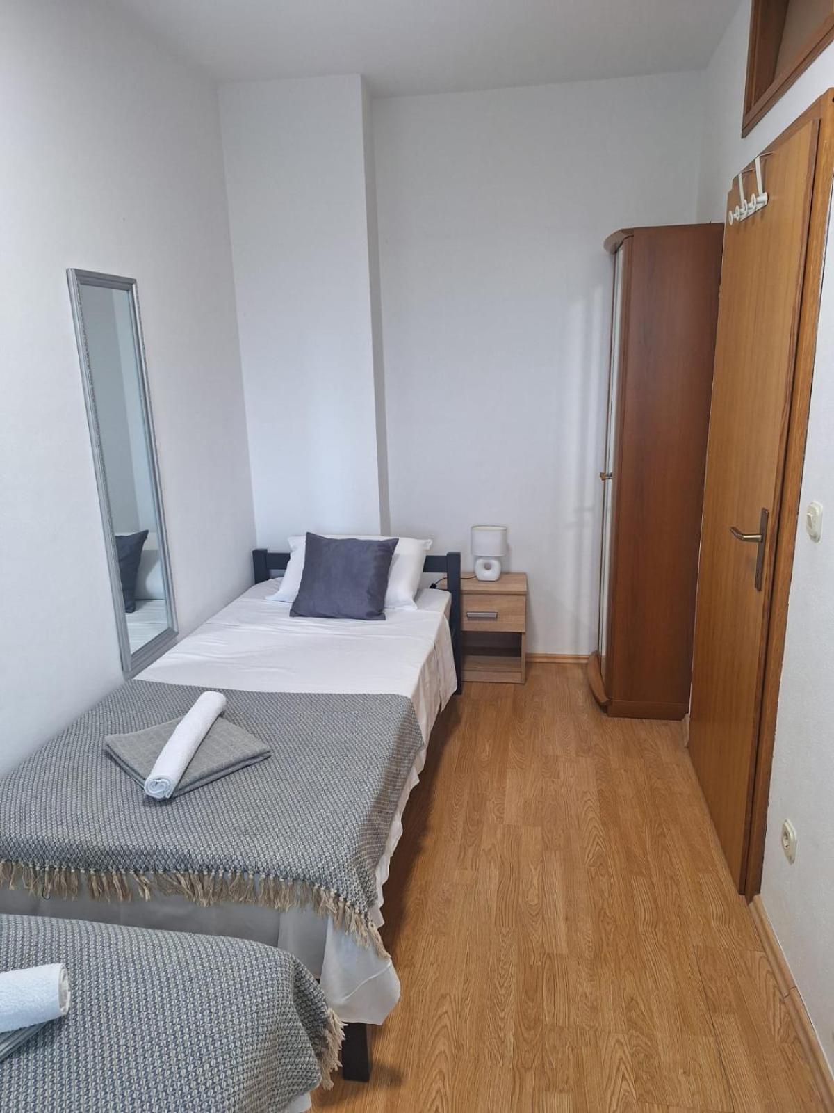 Apartment Tre Strade Baska Voda Luaran gambar