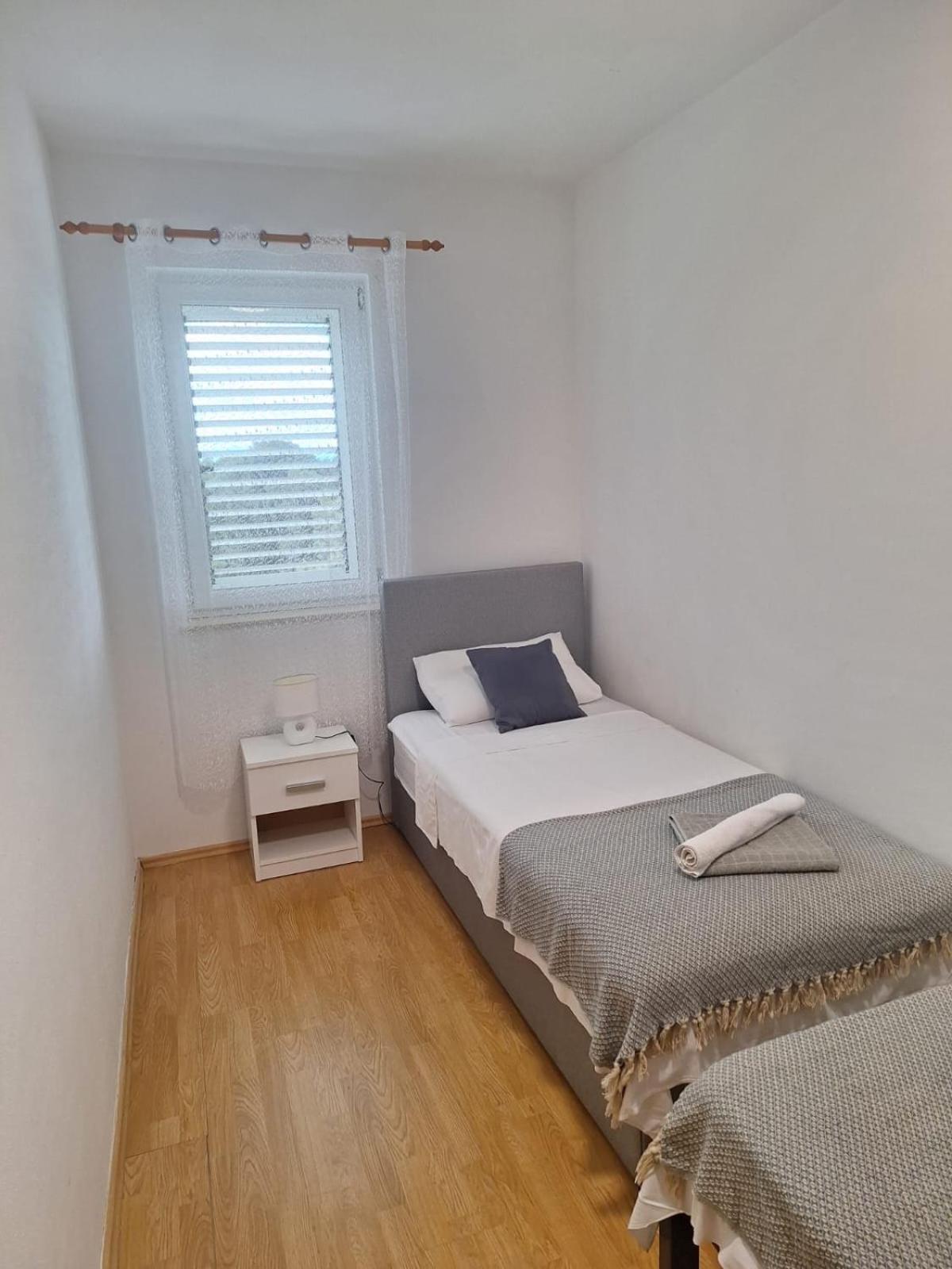 Apartment Tre Strade Baska Voda Luaran gambar
